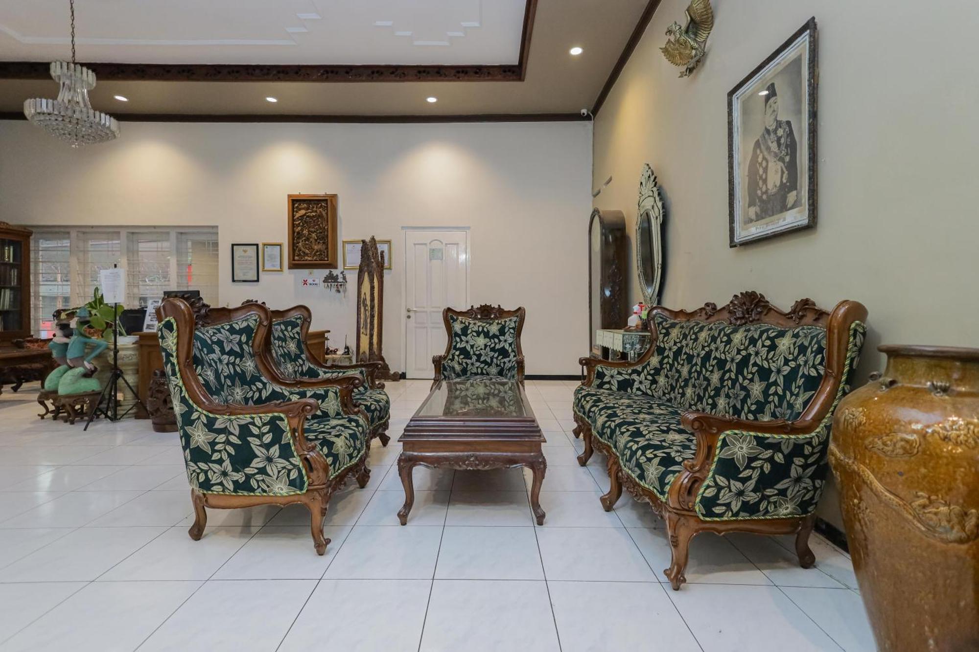Reddoorz Plus At Swun Stay Raya Langsep Malang Zewnętrze zdjęcie