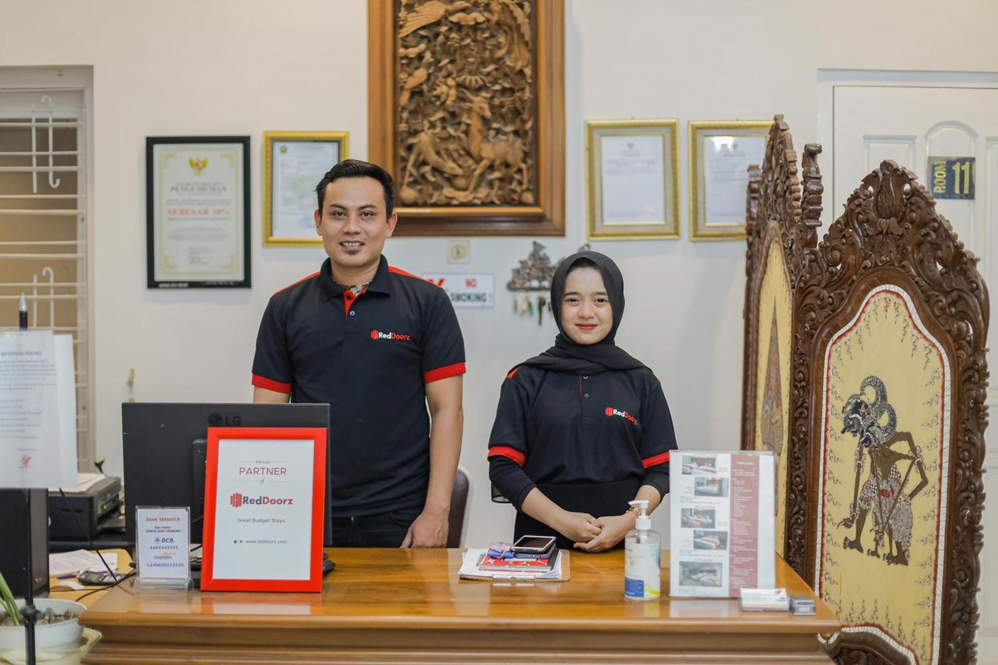 Reddoorz Plus At Swun Stay Raya Langsep Malang Zewnętrze zdjęcie