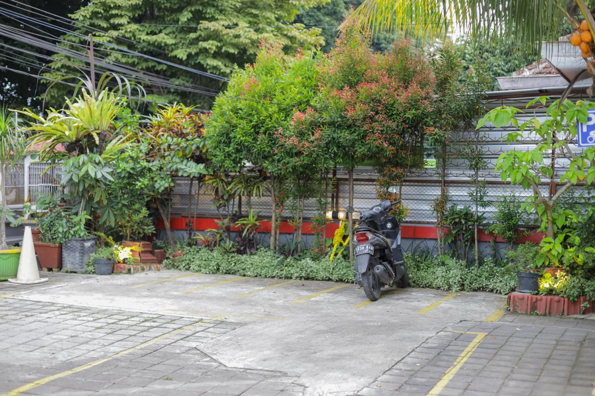 Reddoorz Plus At Swun Stay Raya Langsep Malang Zewnętrze zdjęcie