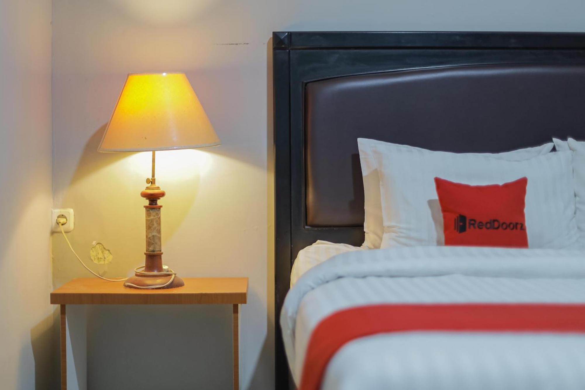 Reddoorz Plus At Swun Stay Raya Langsep Malang Zewnętrze zdjęcie