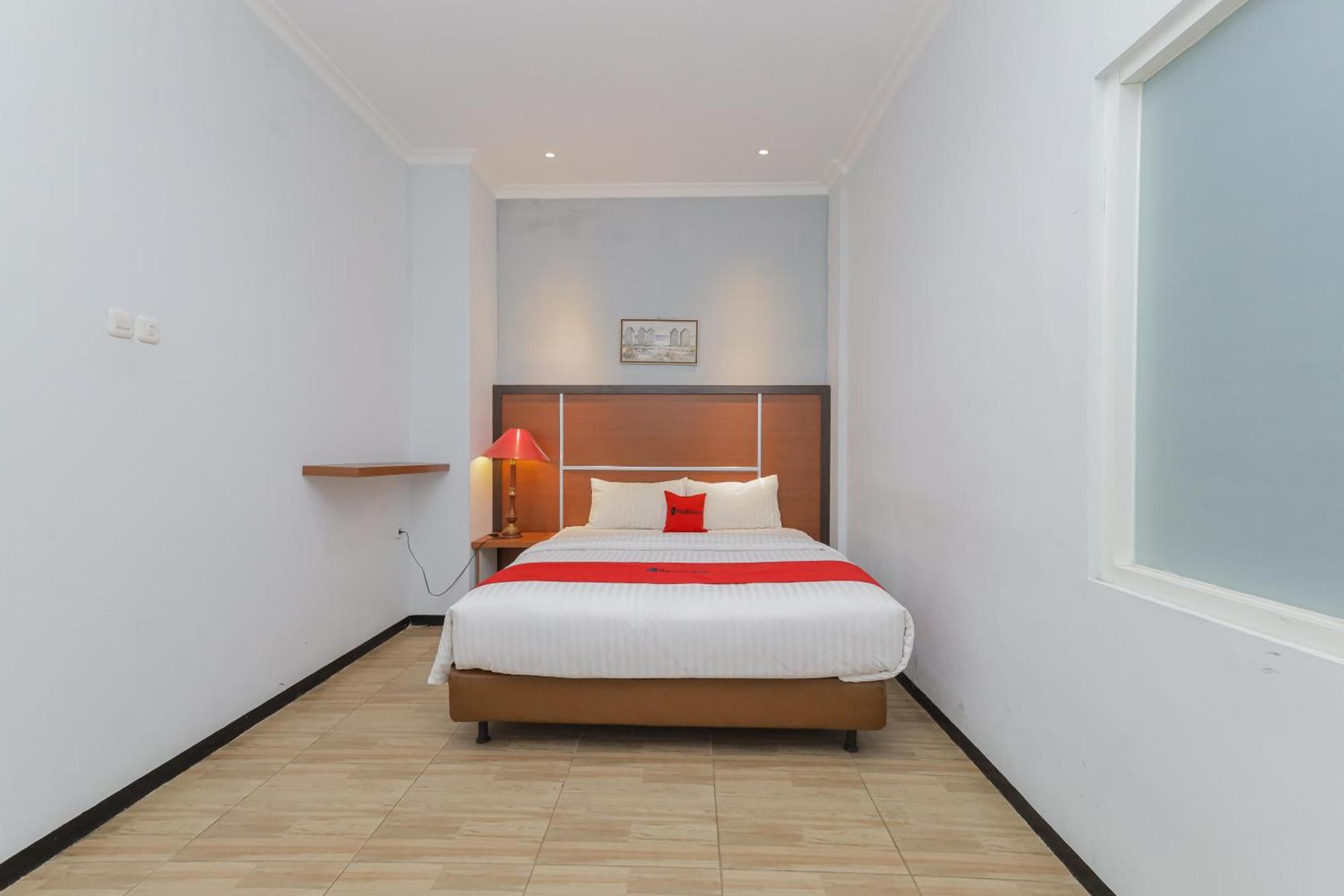 Reddoorz Plus At Swun Stay Raya Langsep Malang Zewnętrze zdjęcie