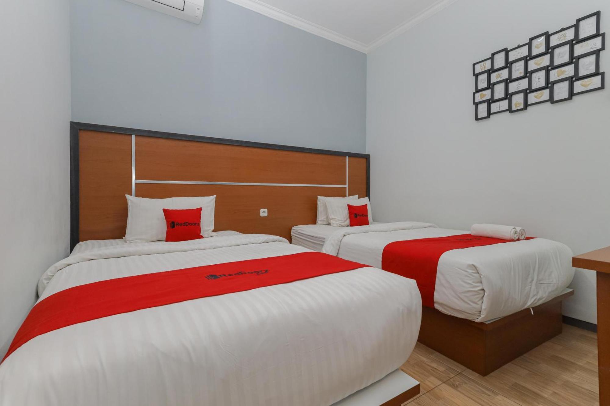 Reddoorz Plus At Swun Stay Raya Langsep Malang Zewnętrze zdjęcie
